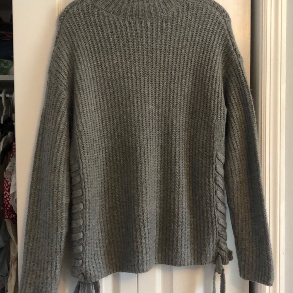 High neck knit sweater